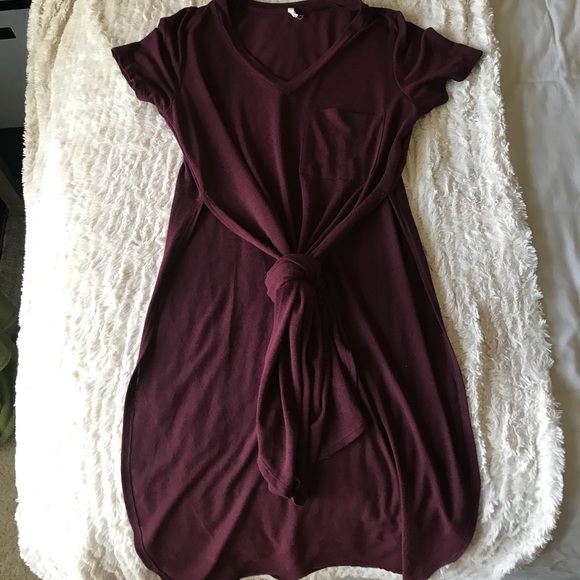 Tops - Cropped tie top